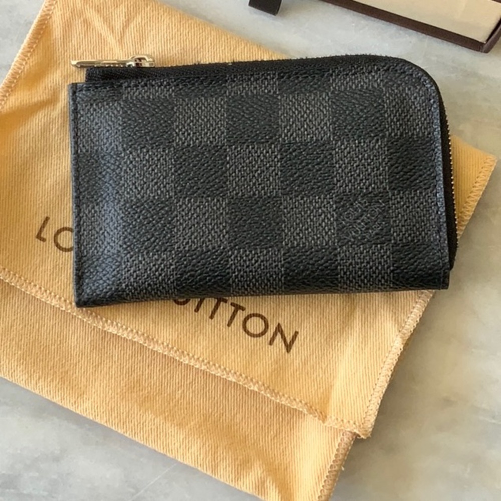 Louis Vuitton Damier Graphite - Picture 2 of 10